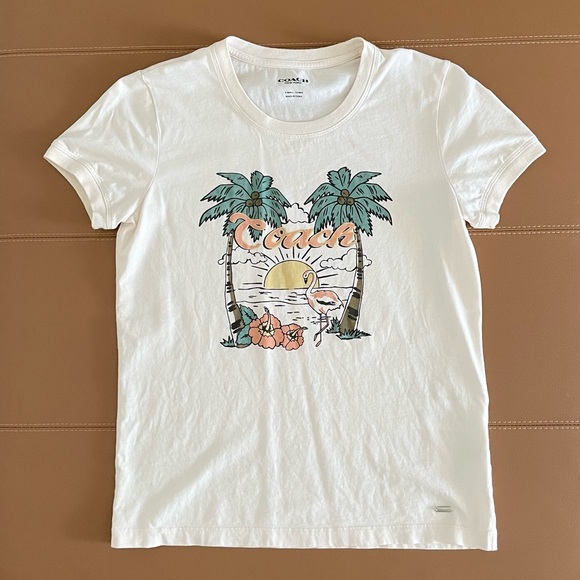 Coach Tops - Coach Blue Hawaii T-Shirt - Chalk. Size XS.